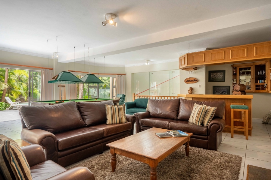 4 Bedroom Property for Sale in Kloof KwaZulu-Natal