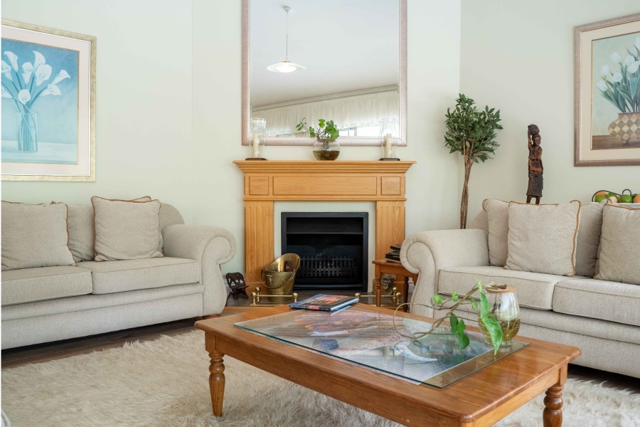 4 Bedroom Property for Sale in Kloof KwaZulu-Natal