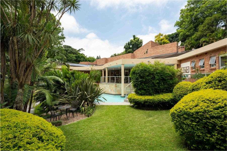 4 Bedroom Property for Sale in Kloof KwaZulu-Natal