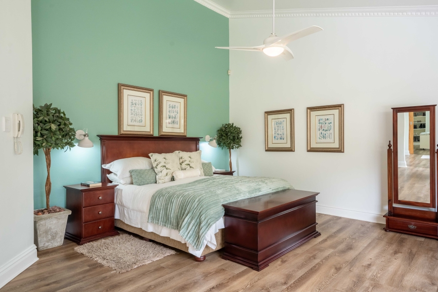 4 Bedroom Property for Sale in Kloof KwaZulu-Natal