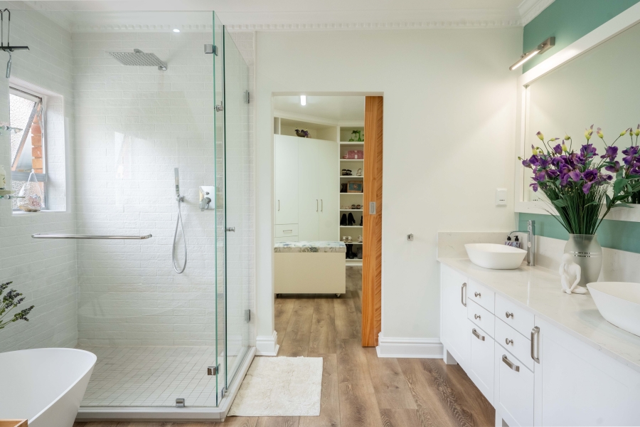 4 Bedroom Property for Sale in Kloof KwaZulu-Natal