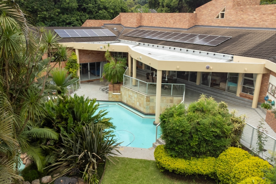 4 Bedroom Property for Sale in Kloof KwaZulu-Natal