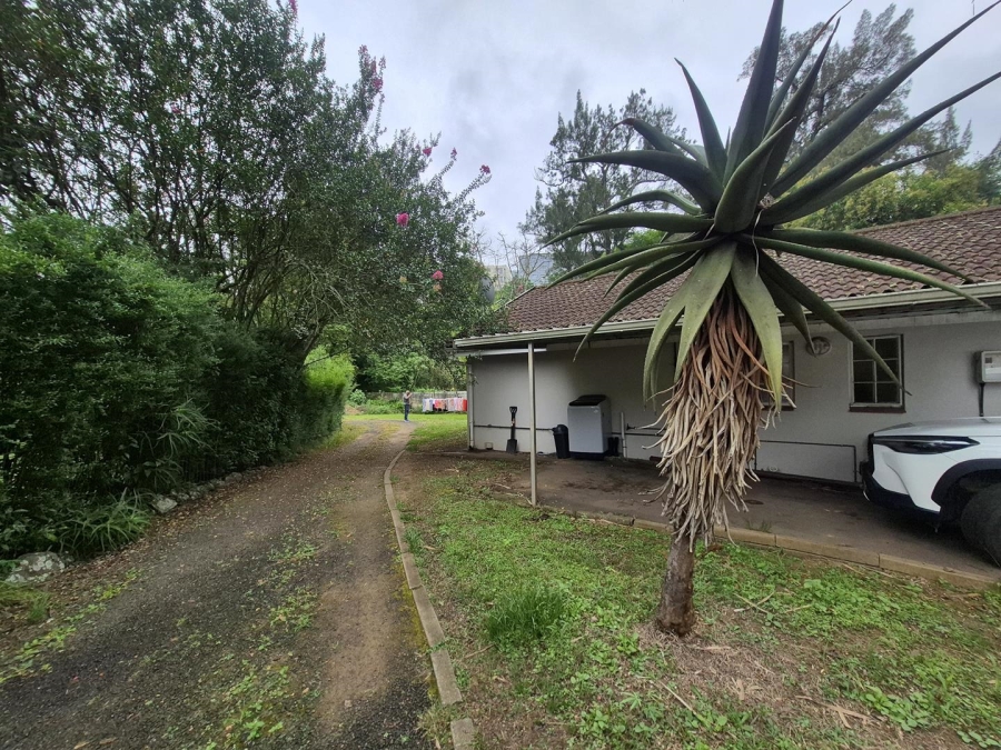 8 Bedroom Property for Sale in Chasedene KwaZulu-Natal