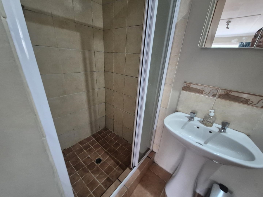 8 Bedroom Property for Sale in Chasedene KwaZulu-Natal