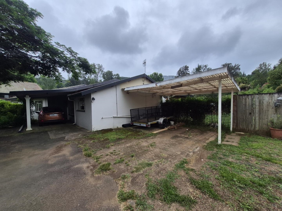 8 Bedroom Property for Sale in Chasedene KwaZulu-Natal