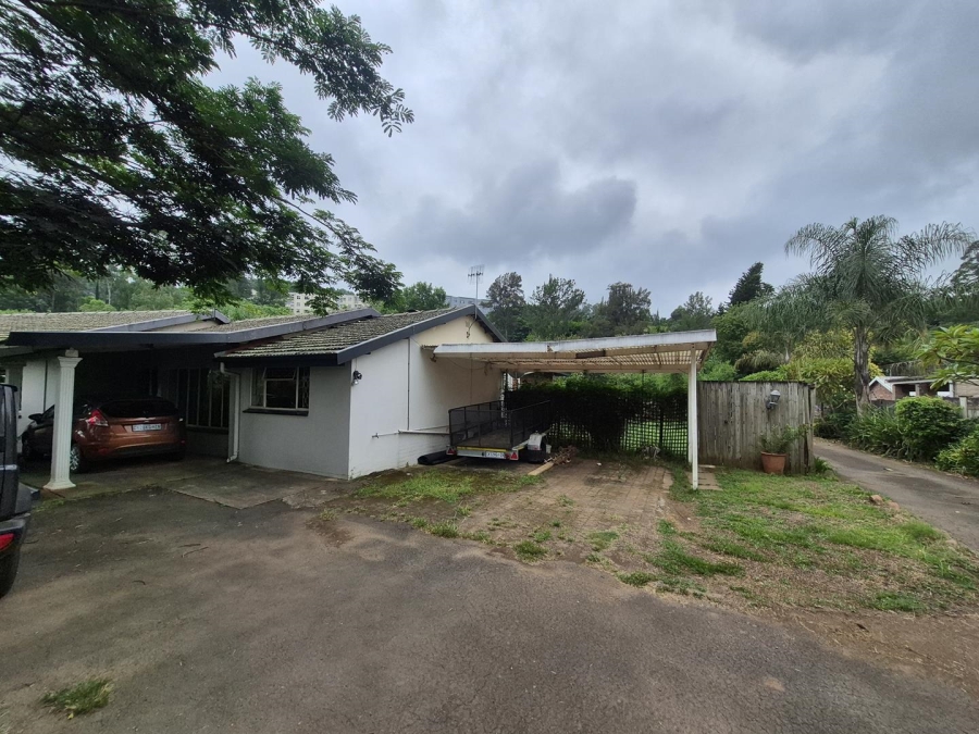 8 Bedroom Property for Sale in Chasedene KwaZulu-Natal