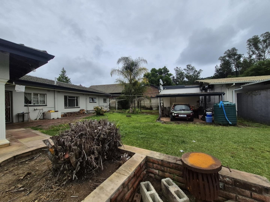 8 Bedroom Property for Sale in Chasedene KwaZulu-Natal