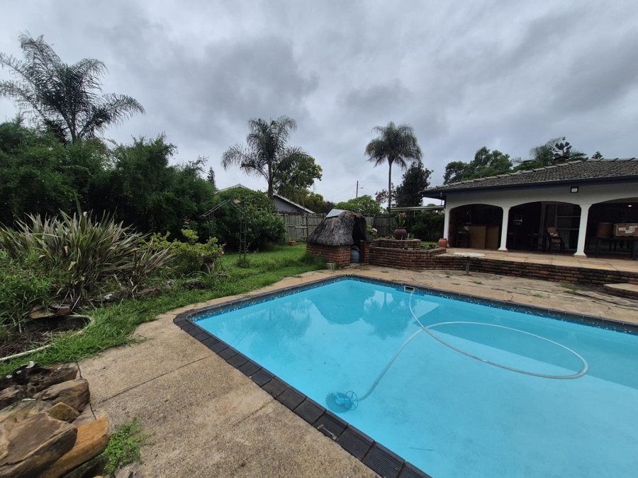 8 Bedroom Property for Sale in Chasedene KwaZulu-Natal