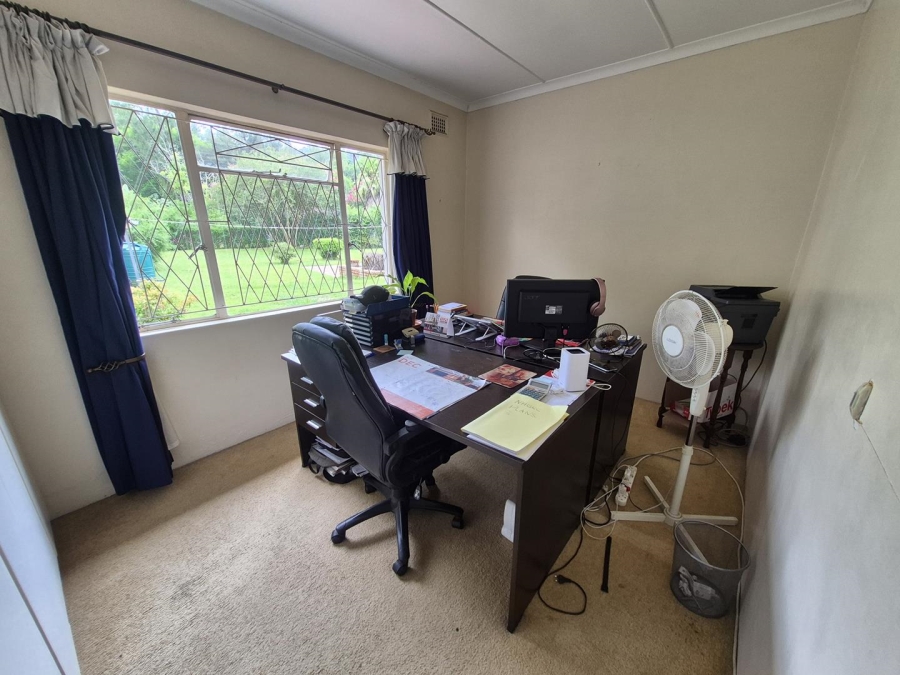 8 Bedroom Property for Sale in Chasedene KwaZulu-Natal