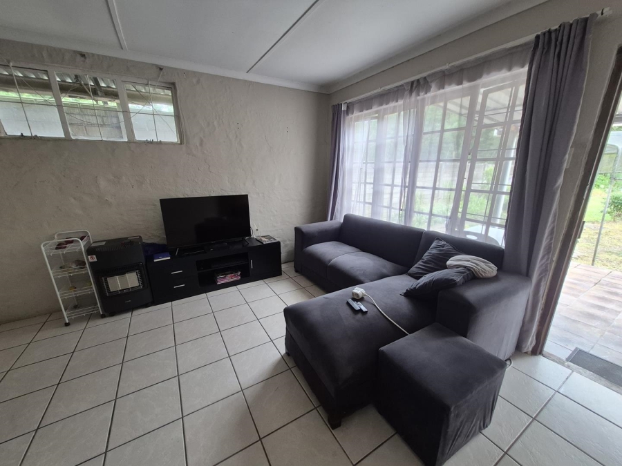 8 Bedroom Property for Sale in Chasedene KwaZulu-Natal