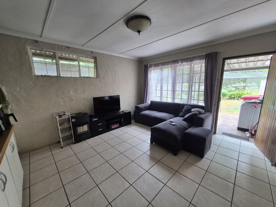 8 Bedroom Property for Sale in Chasedene KwaZulu-Natal