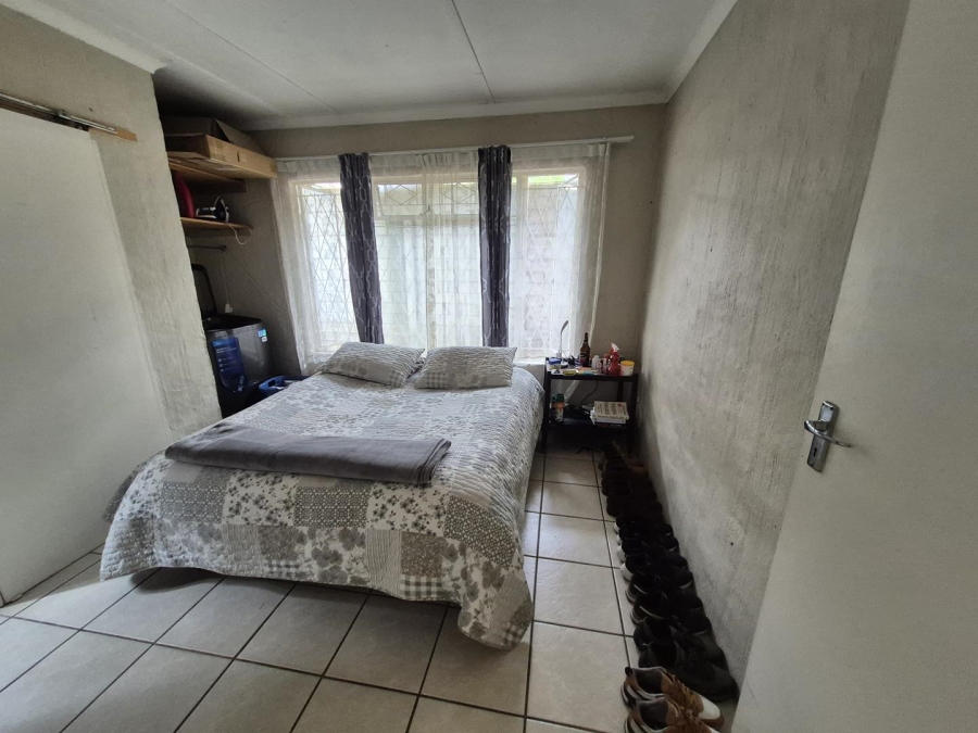 8 Bedroom Property for Sale in Chasedene KwaZulu-Natal