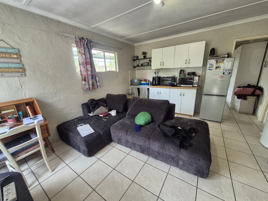 8 Bedroom Property for Sale in Chasedene KwaZulu-Natal