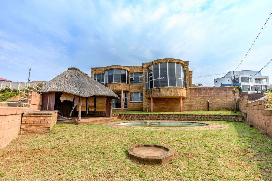 3 Bedroom Property for Sale in Treasure Beach KwaZulu-Natal