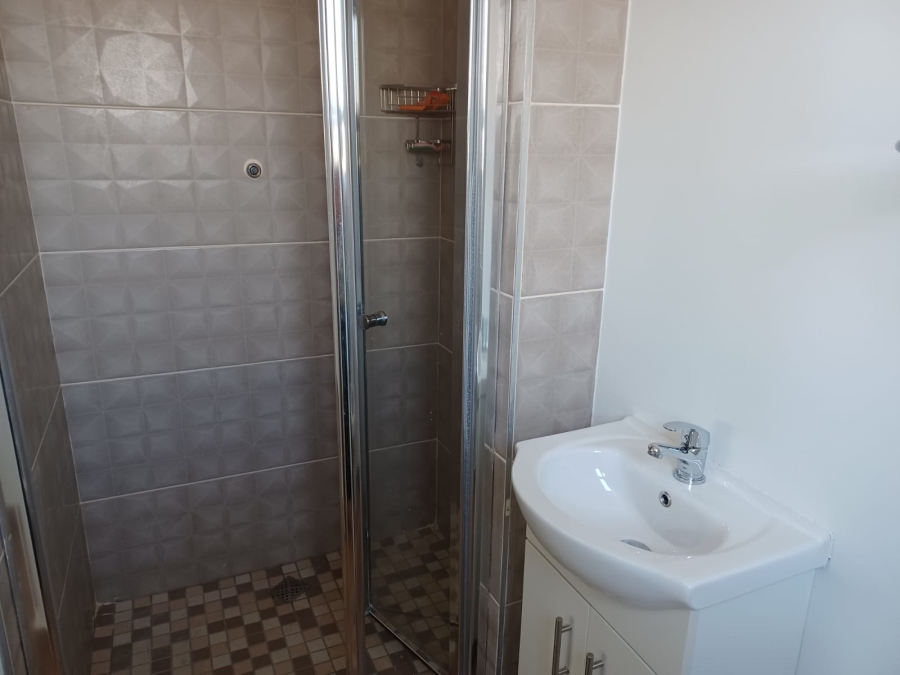 2 Bedroom Property for Sale in Park Hill KwaZulu-Natal