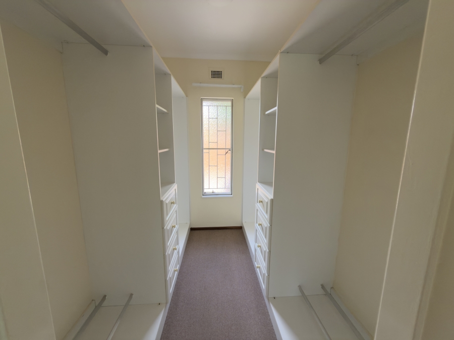 2 Bedroom Property for Sale in Amberglen KwaZulu-Natal