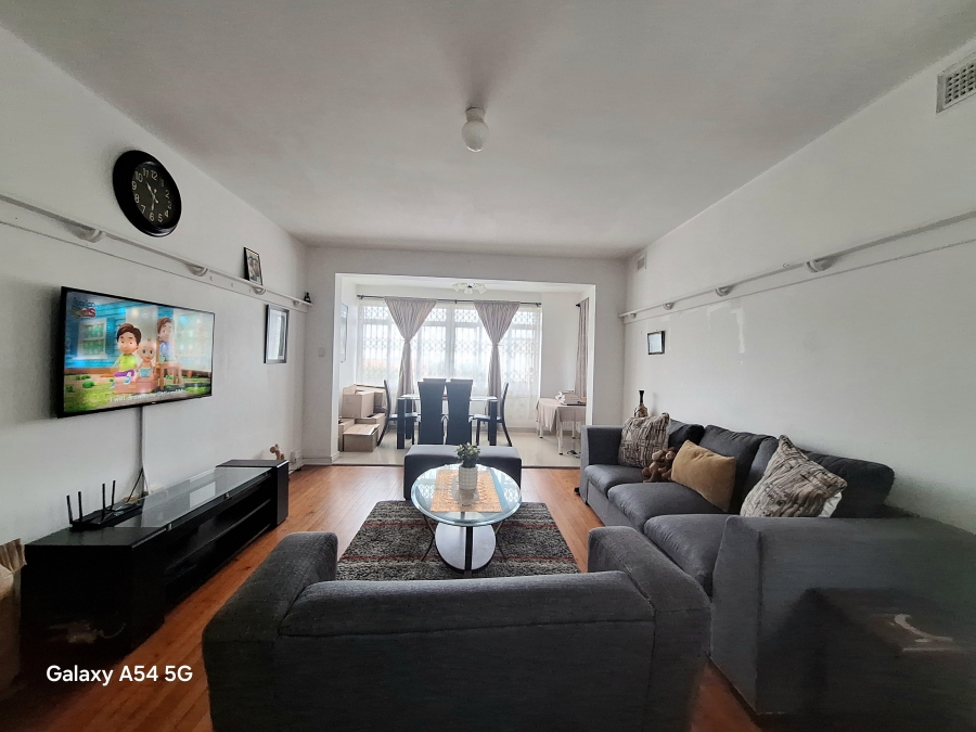 2 Bedroom Property for Sale in Glenwood KwaZulu-Natal