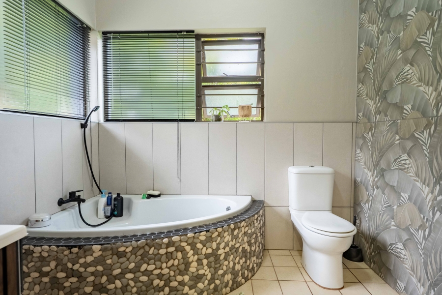 2 Bedroom Property for Sale in Saiccor Village KwaZulu-Natal