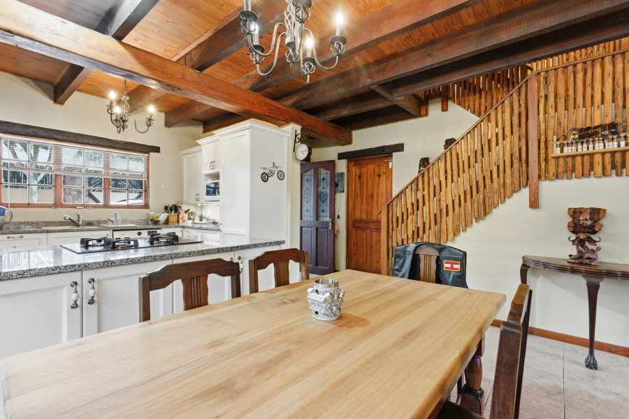 4 Bedroom Property for Sale in Hillcrest Central KwaZulu-Natal