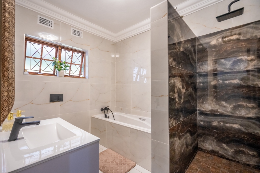 4 Bedroom Property for Sale in Westville Central KwaZulu-Natal