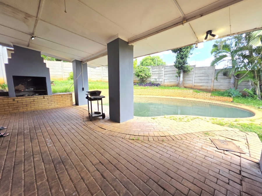 To Let 4 Bedroom Property for Rent in Kildare KwaZulu-Natal