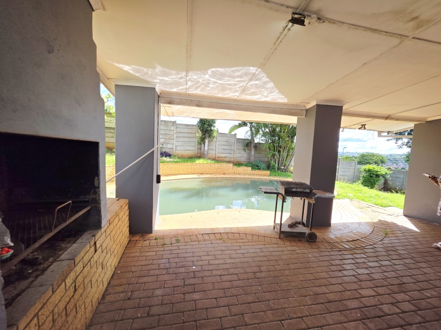 To Let 4 Bedroom Property for Rent in Kildare KwaZulu-Natal