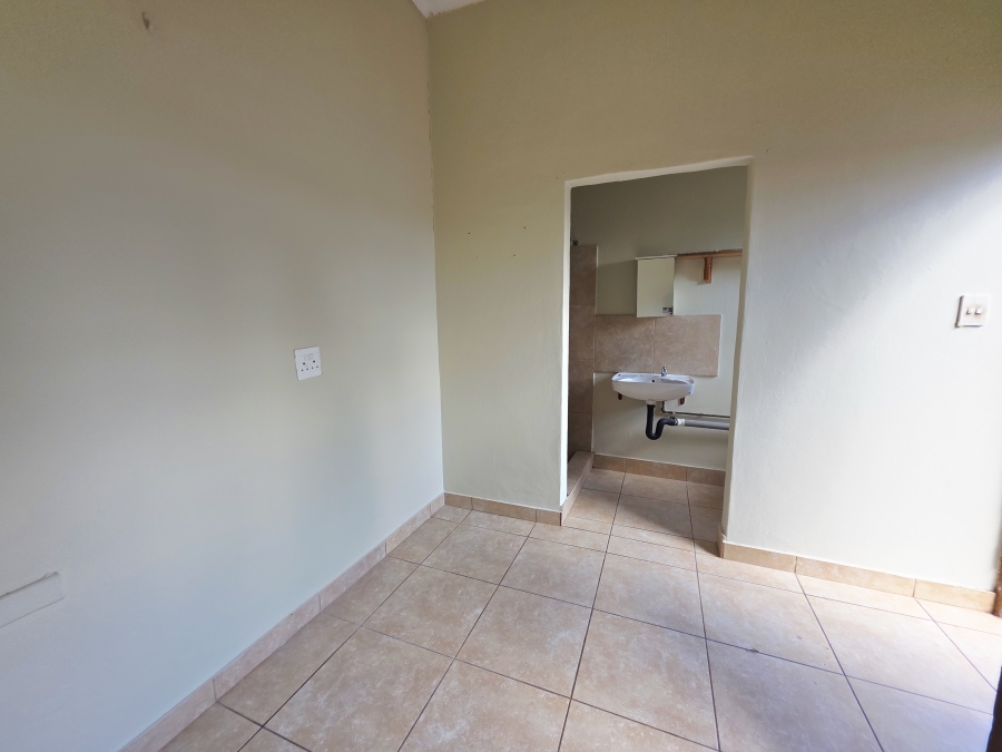 To Let 4 Bedroom Property for Rent in Kildare KwaZulu-Natal