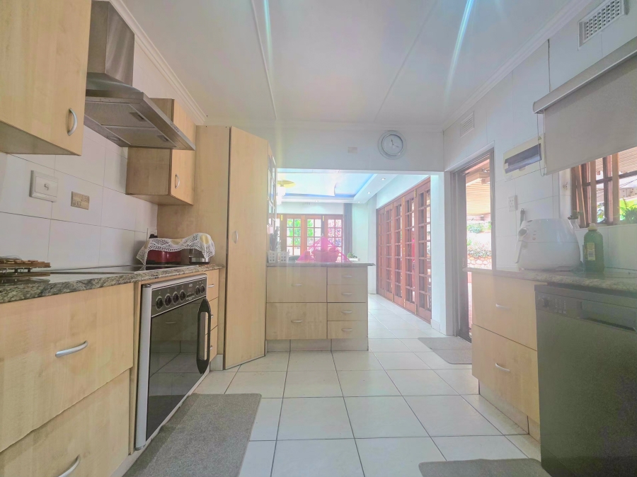 4 Bedroom Property for Sale in Athlone Park KwaZulu-Natal