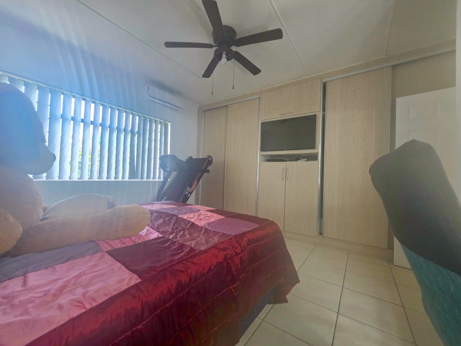 4 Bedroom Property for Sale in Athlone Park KwaZulu-Natal