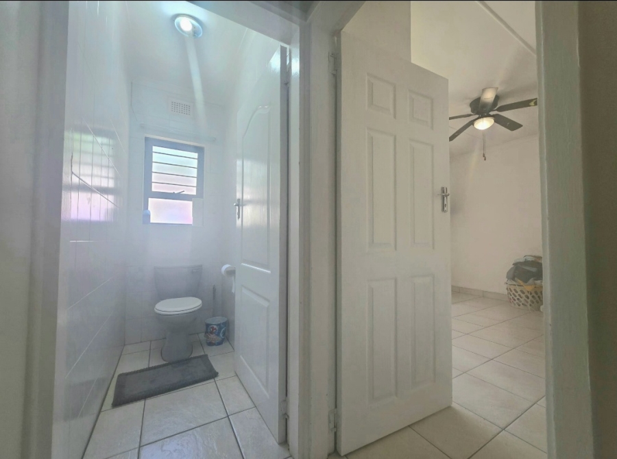 4 Bedroom Property for Sale in Athlone Park KwaZulu-Natal