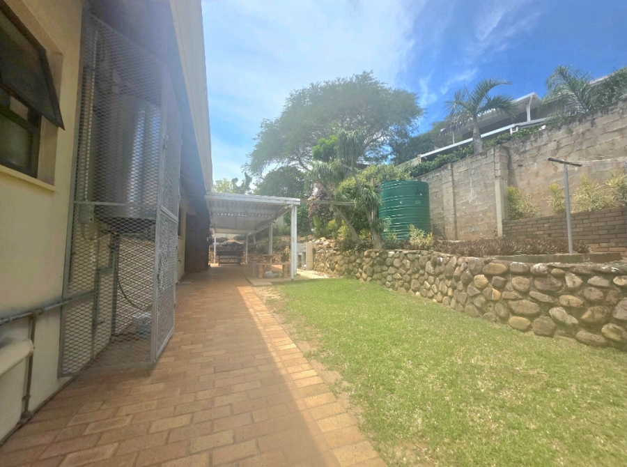 4 Bedroom Property for Sale in Athlone Park KwaZulu-Natal