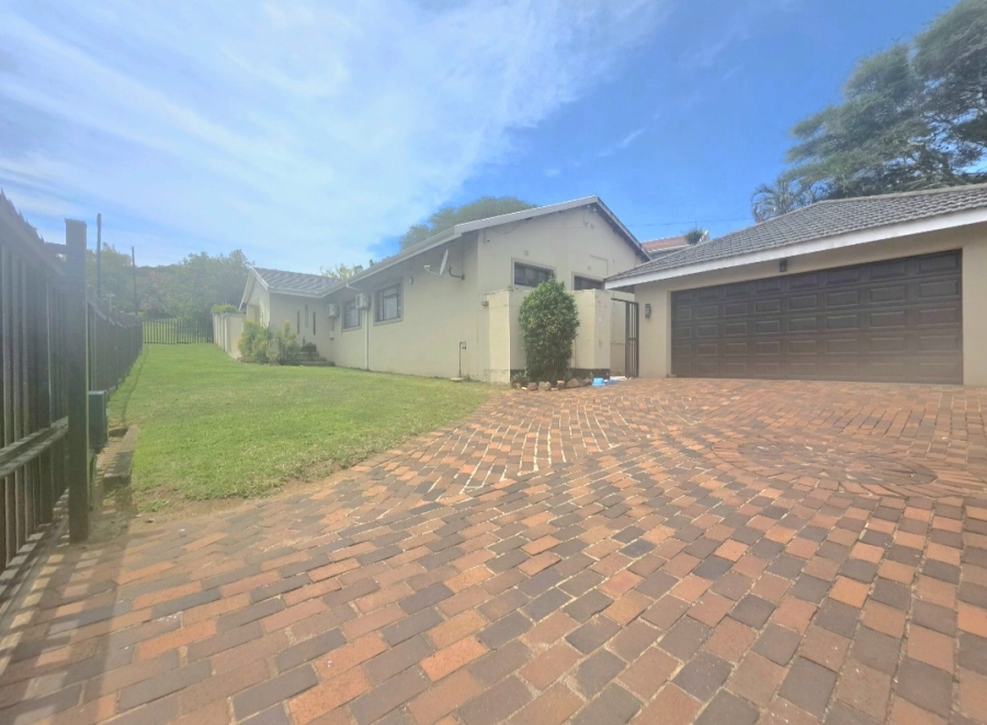 4 Bedroom Property for Sale in Athlone Park KwaZulu-Natal