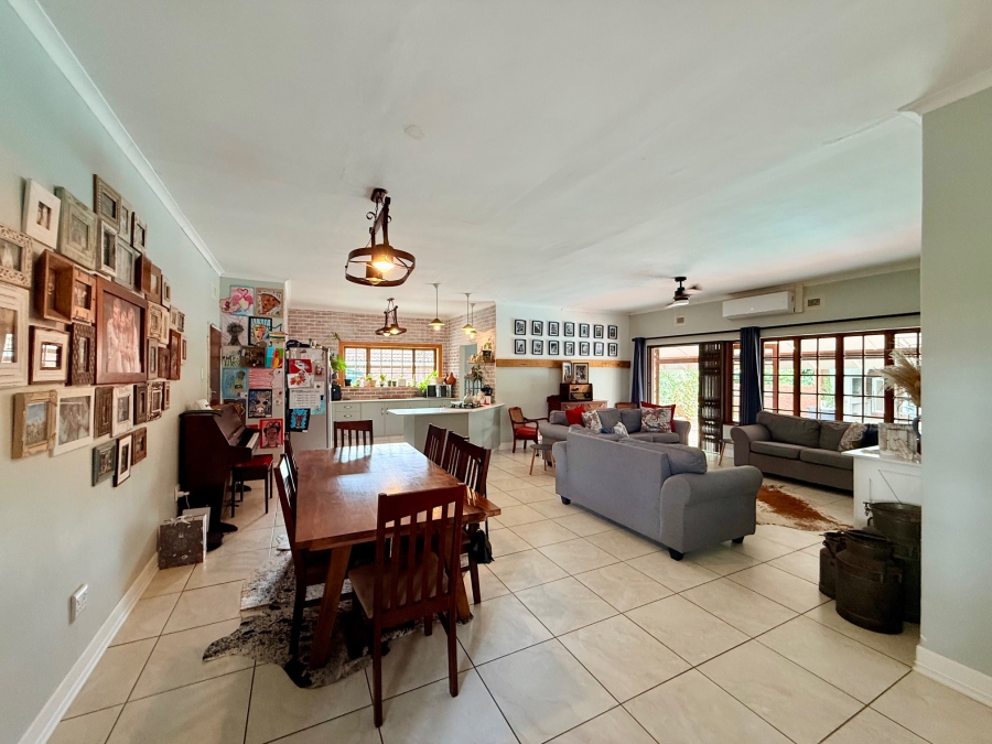 5 Bedroom Property for Sale in Panorama KwaZulu-Natal