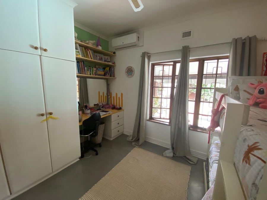 5 Bedroom Property for Sale in Panorama KwaZulu-Natal