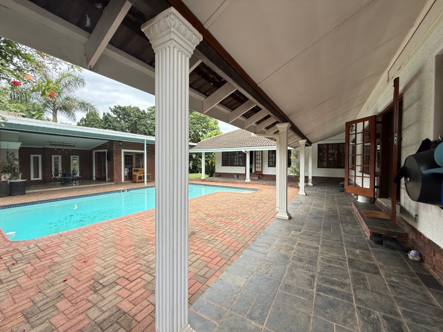 5 Bedroom Property for Sale in Panorama KwaZulu-Natal