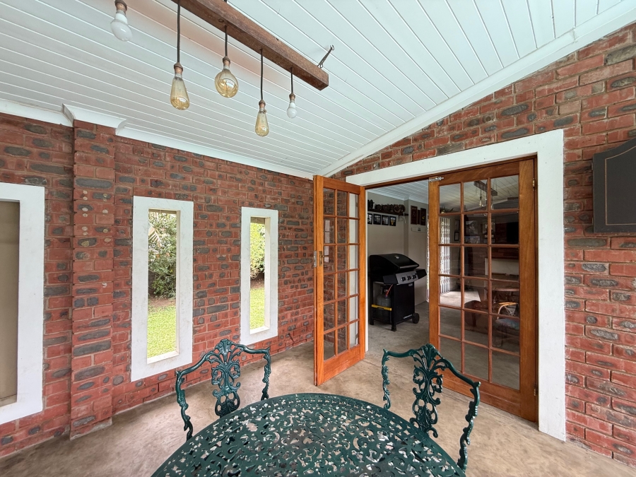 5 Bedroom Property for Sale in Panorama KwaZulu-Natal