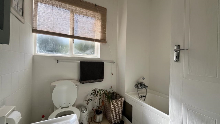 To Let 3 Bedroom Property for Rent in Willard Beach KwaZulu-Natal