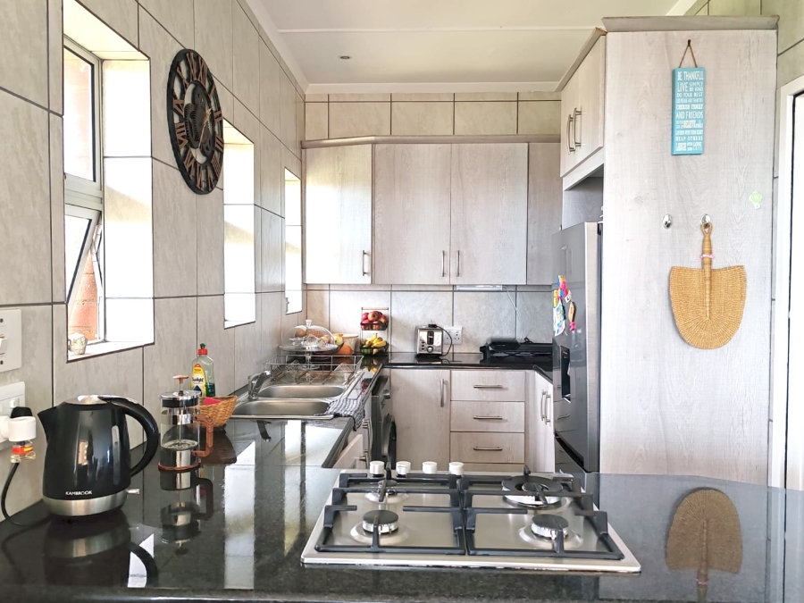 2 Bedroom Property for Sale in Scottburgh Central KwaZulu-Natal