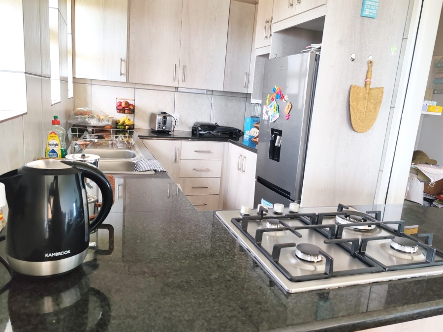 2 Bedroom Property for Sale in Scottburgh Central KwaZulu-Natal