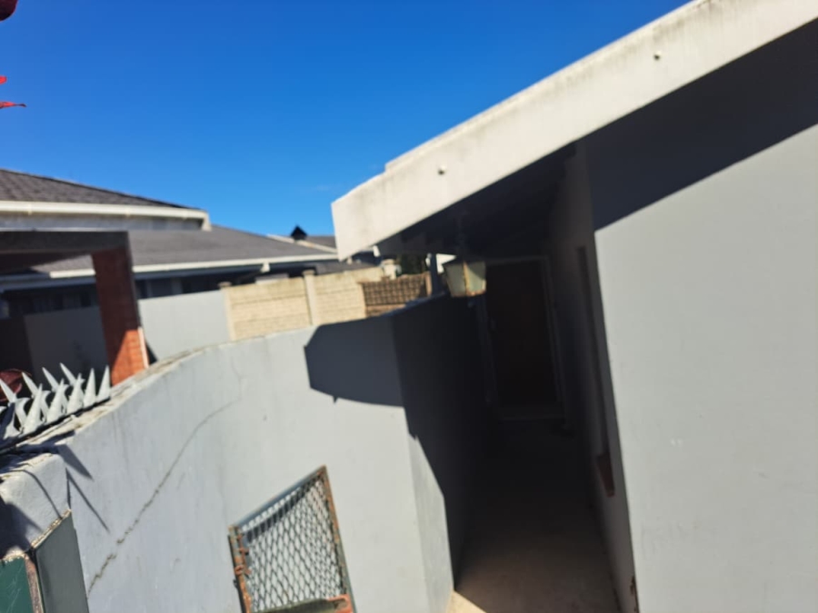 To Let 3 Bedroom Property for Rent in Glenmore KwaZulu-Natal