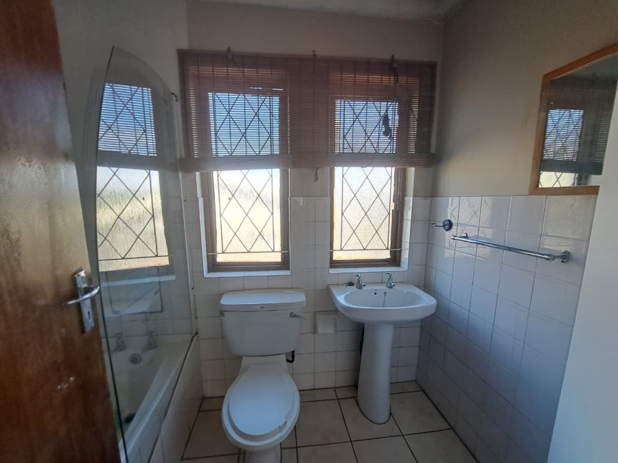 To Let 3 Bedroom Property for Rent in Glenmore KwaZulu-Natal