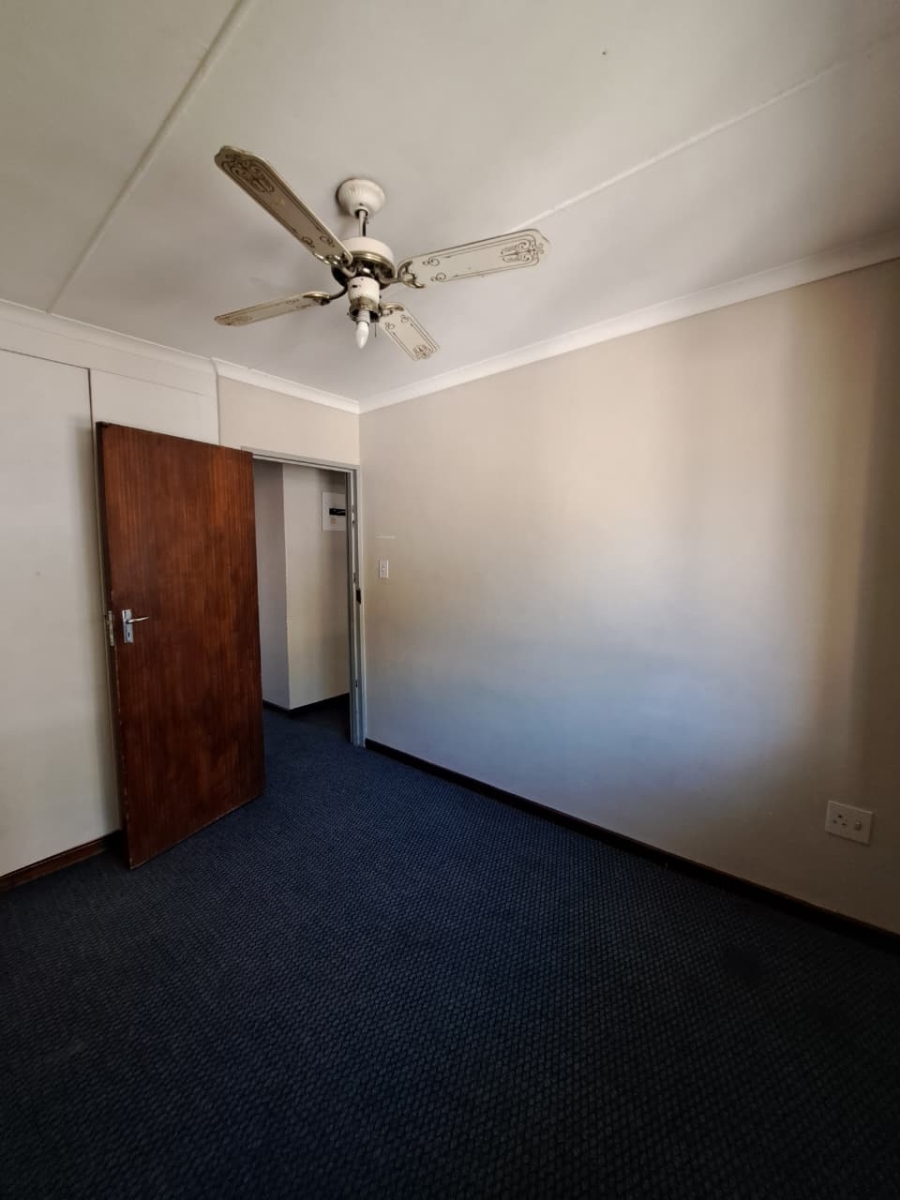 To Let 3 Bedroom Property for Rent in Glenmore KwaZulu-Natal