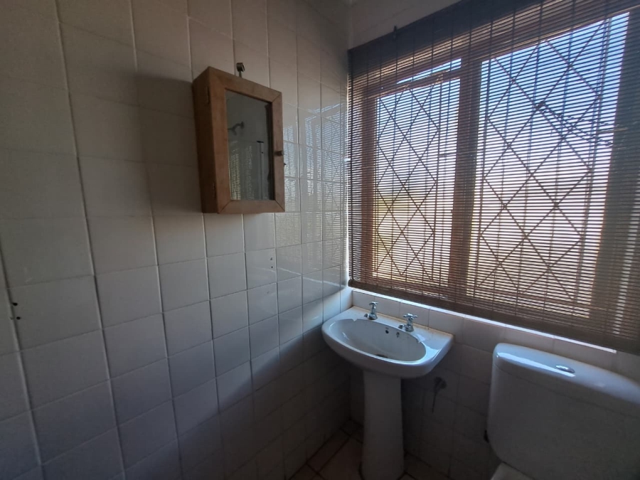 To Let 3 Bedroom Property for Rent in Glenmore KwaZulu-Natal