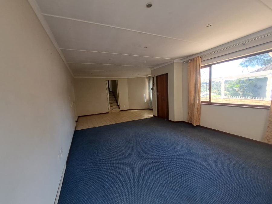 To Let 3 Bedroom Property for Rent in Glenmore KwaZulu-Natal