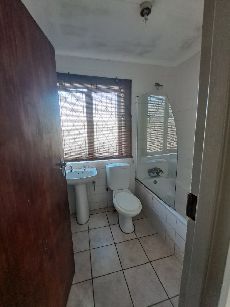 To Let 3 Bedroom Property for Rent in Glenmore KwaZulu-Natal