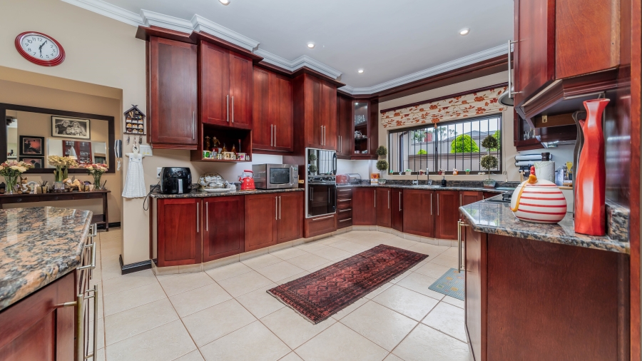 4 Bedroom Property for Sale in Deepdene KwaZulu-Natal