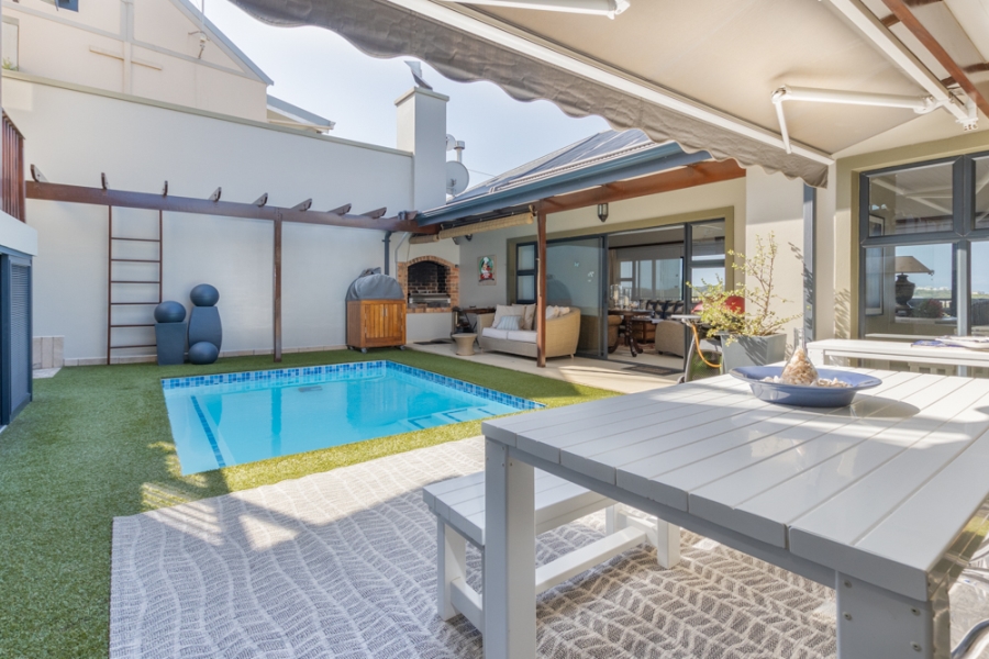 4 Bedroom Property for Sale in Prince