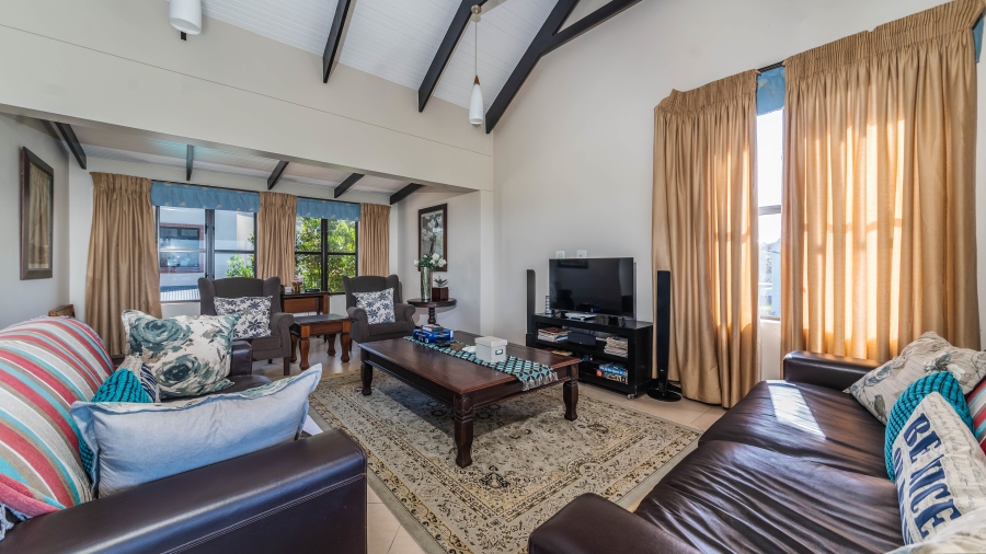 5 Bedroom Property for Sale in Prince