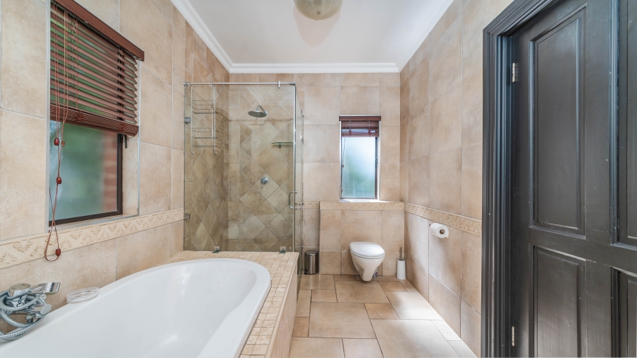 5 Bedroom Property for Sale in Prince