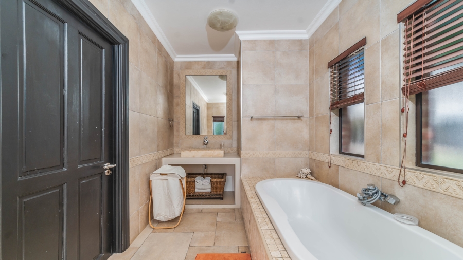 5 Bedroom Property for Sale in Prince